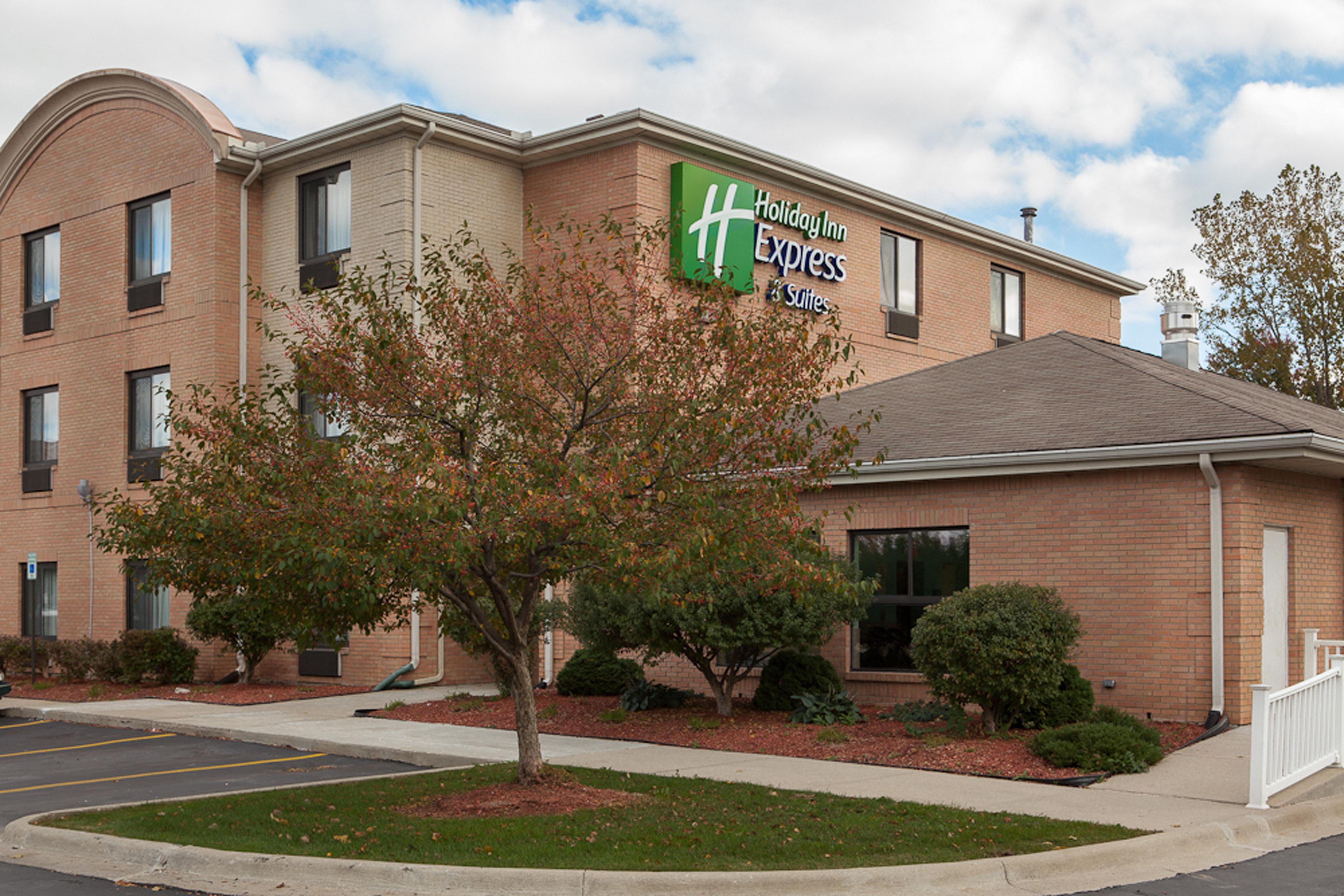 Holiday Inn Express Hotel & Suites Canton By Ihg Exteriör bild