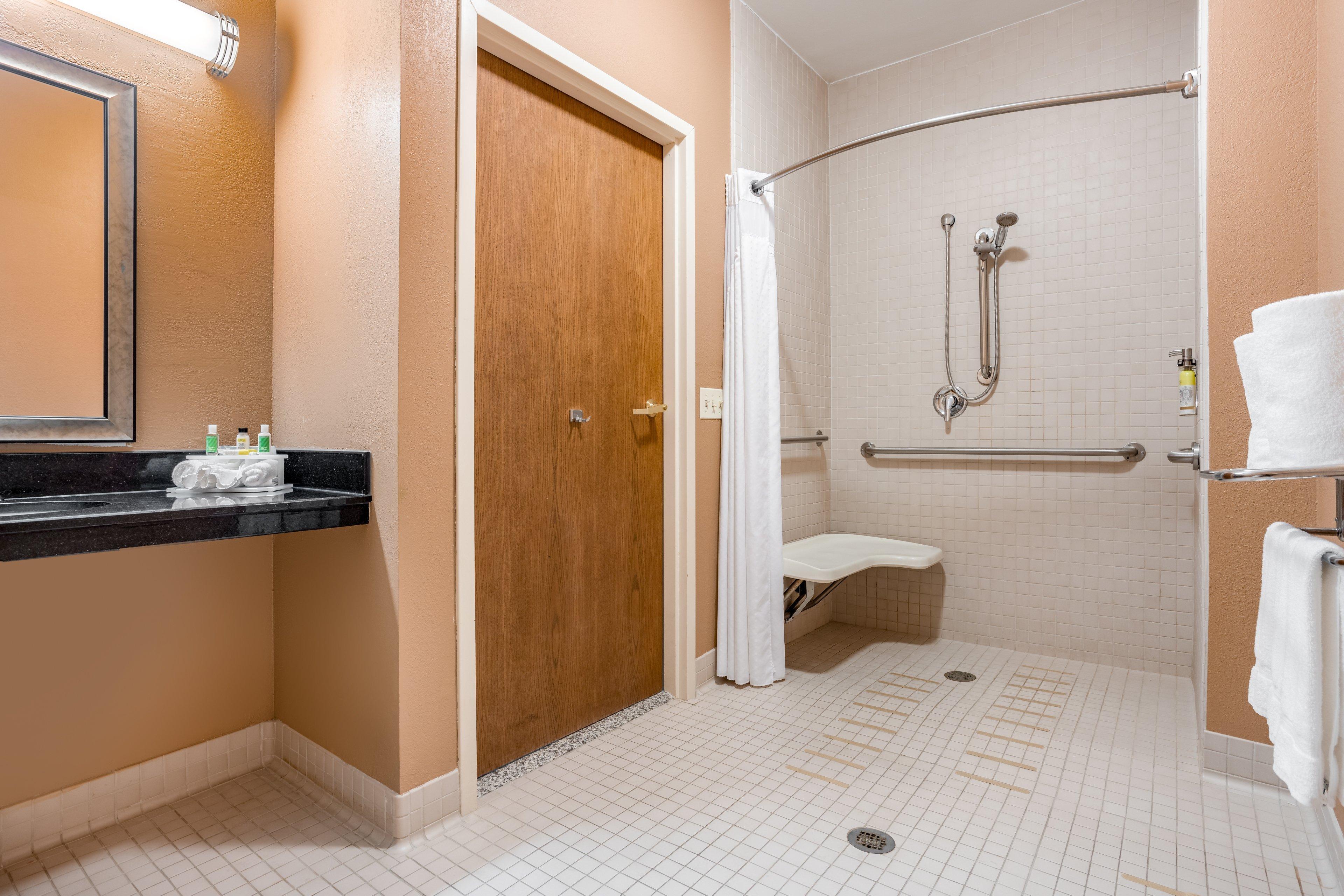 Holiday Inn Express Hotel & Suites Canton By Ihg Exteriör bild