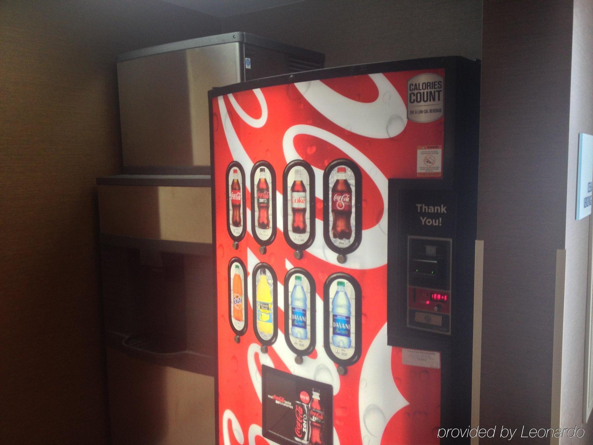 Holiday Inn Express Hotel & Suites Canton By Ihg Exteriör bild