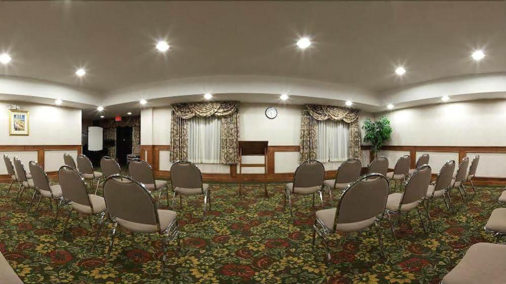 Holiday Inn Express Hotel & Suites Canton By Ihg Exteriör bild